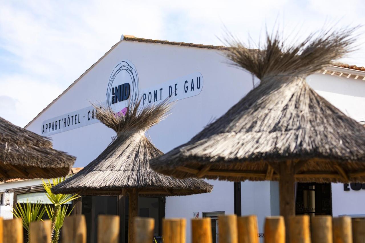 Logis Le Nid Du Pont De Gau Aparthotel Saintes-Maries-de-la-Mer Exteriör bild
